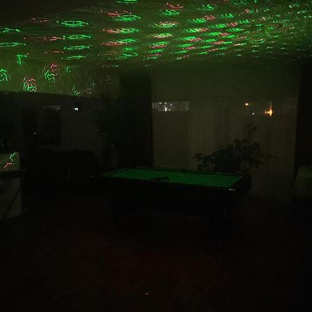 5 Bedrooms Luxury Apartment Villa Bukarest Kültér fotó