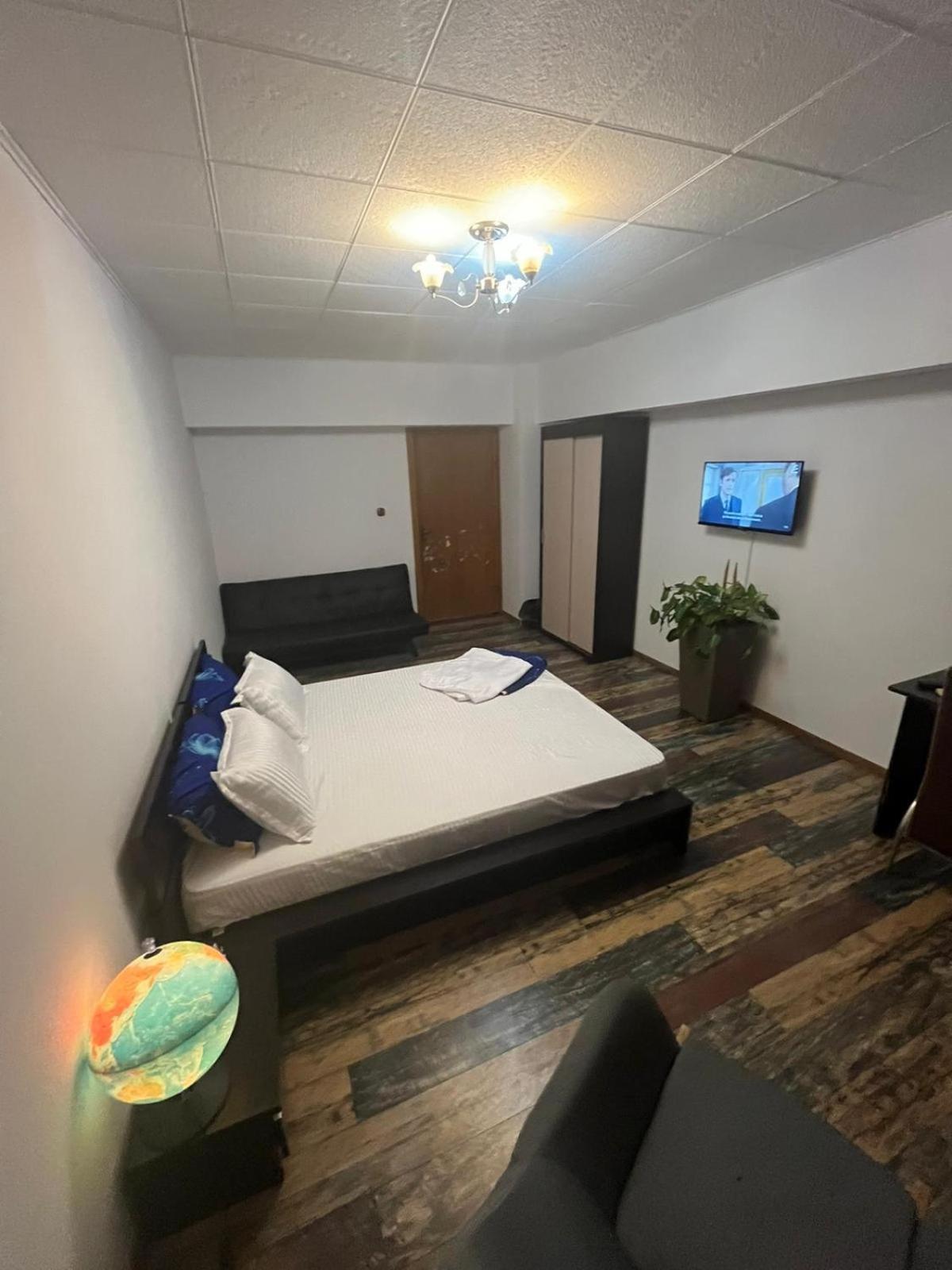 5 Bedrooms Luxury Apartment Villa Bukarest Kültér fotó